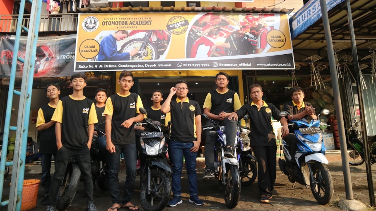rekomendasi tempat kursus mekanik motor